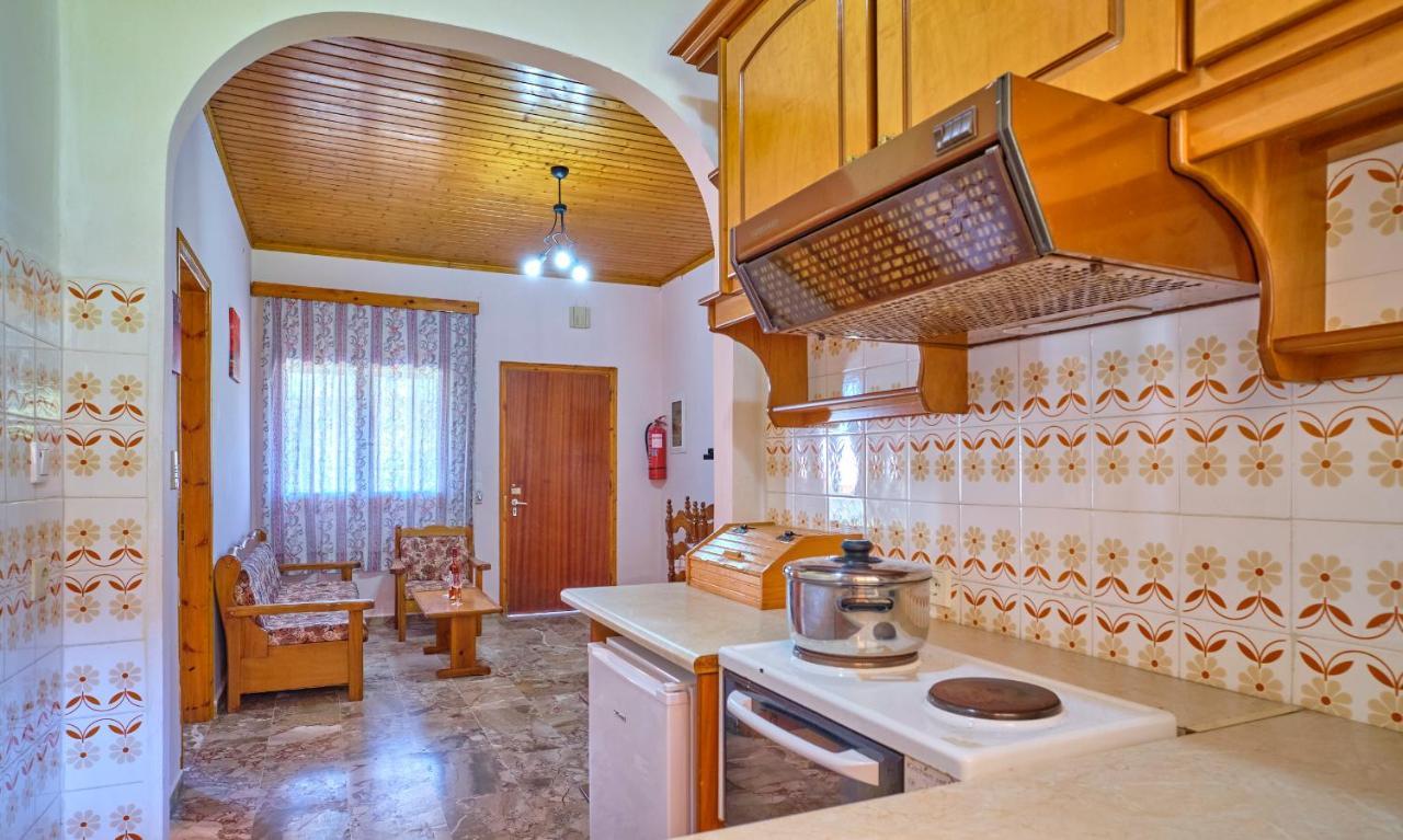 Theodora Apartments Agios Stefanos Corfu Agios Stefanos Avliotes  ภายนอก รูปภาพ