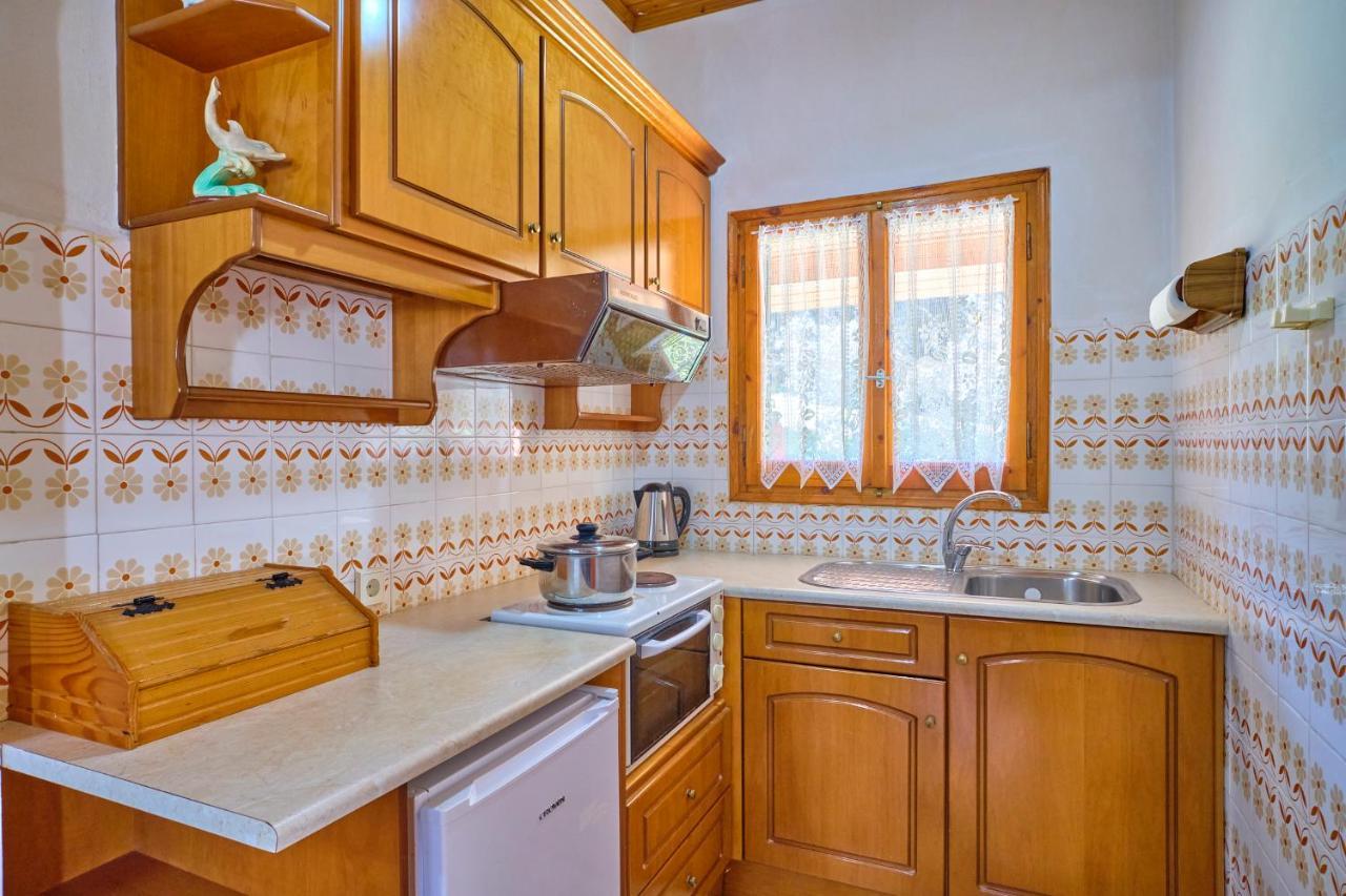Theodora Apartments Agios Stefanos Corfu Agios Stefanos Avliotes  ภายนอก รูปภาพ